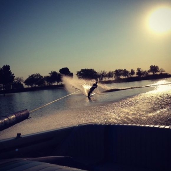 Meet Your Posher, Michelle - Picture 3 of 4